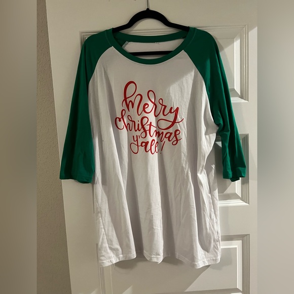 Christmas Raglan Tee, Size XL, Long and oversized - Picture 2 of 4